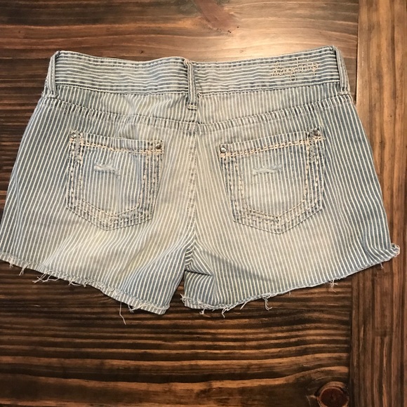 Pinstriped Distressed Jean Shorts - Picture 2 of 3